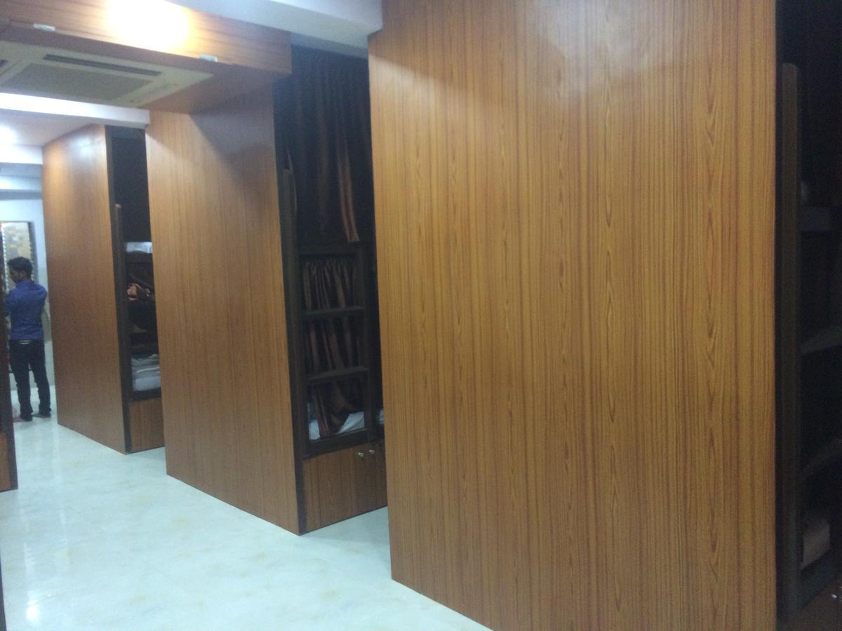 Zara Dormitory Mumbai Eksteriør bilde